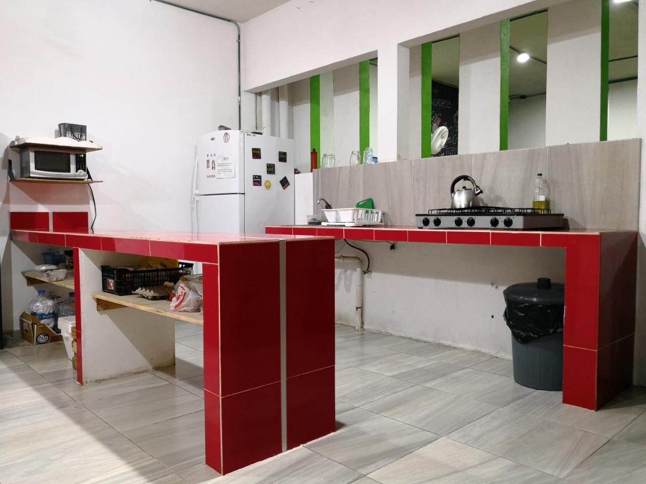Hostal Kaban 44